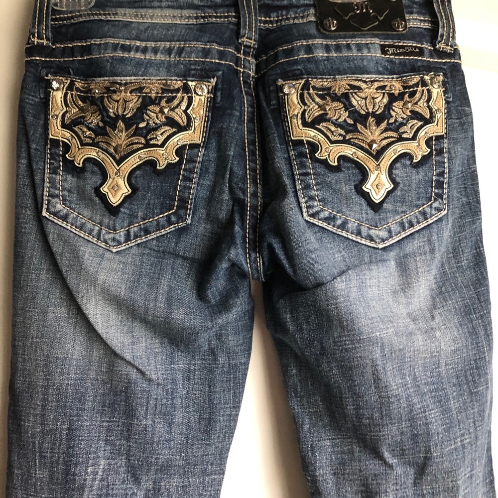 Buckle. Miss me jeans